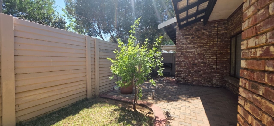 3 Bedroom Property for Sale in Riebeeckstad Free State